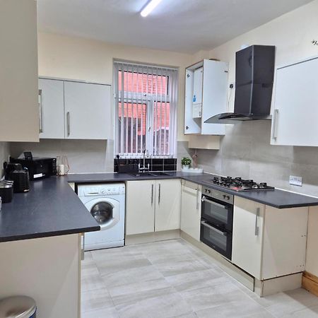 Rooms In Manchester 6 Minutes Drive To Victoria Station Esterno foto