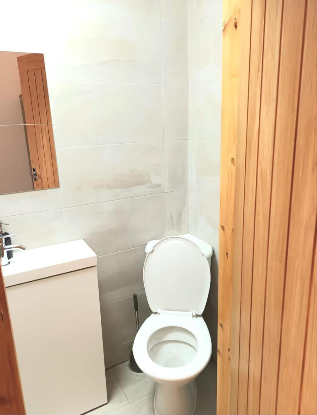 Rooms In Manchester 6 Minutes Drive To Victoria Station Esterno foto