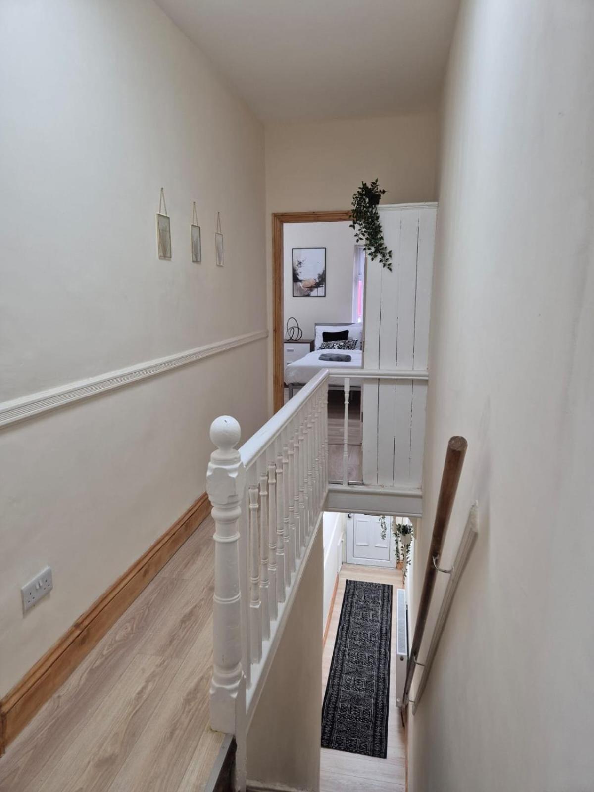 Rooms In Manchester 6 Minutes Drive To Victoria Station Esterno foto