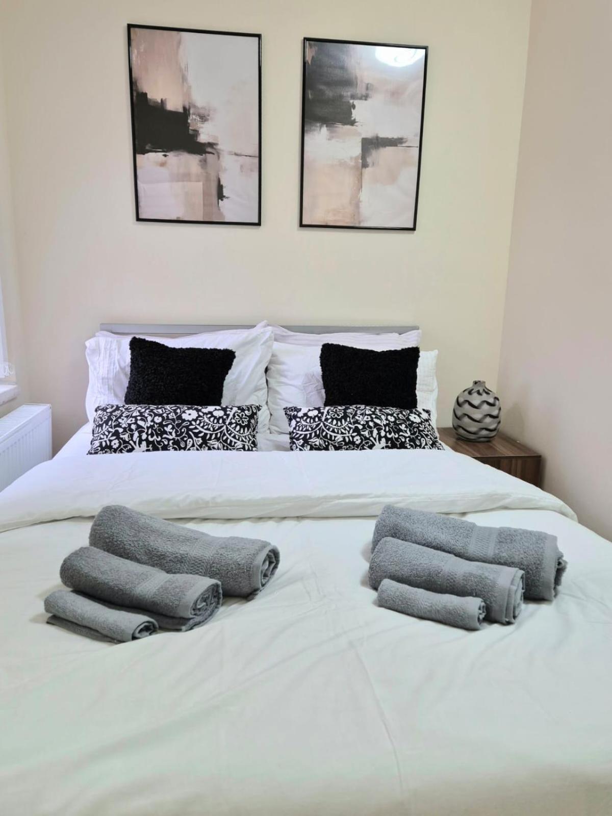 Rooms In Manchester 6 Minutes Drive To Victoria Station Esterno foto
