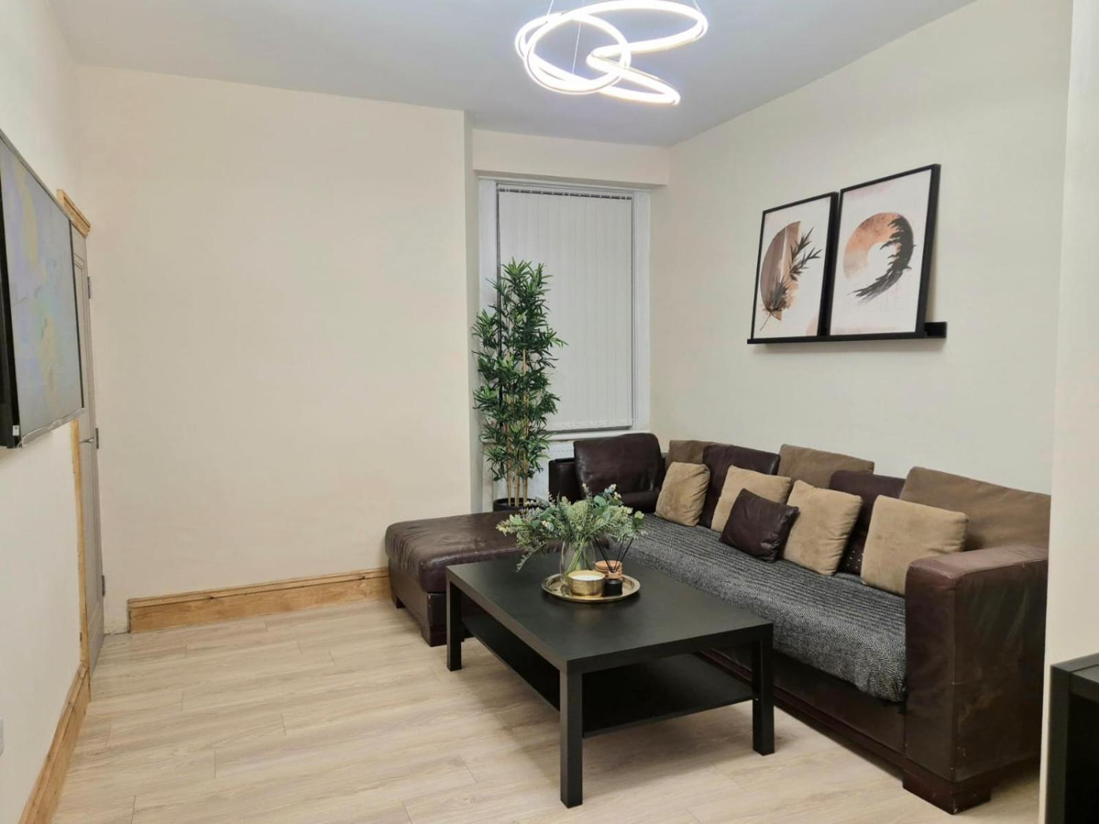 Rooms In Manchester 6 Minutes Drive To Victoria Station Esterno foto