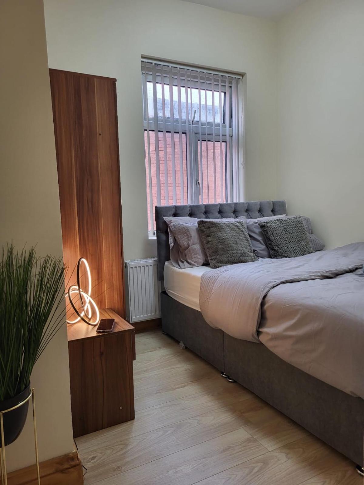 Rooms In Manchester 6 Minutes Drive To Victoria Station Esterno foto