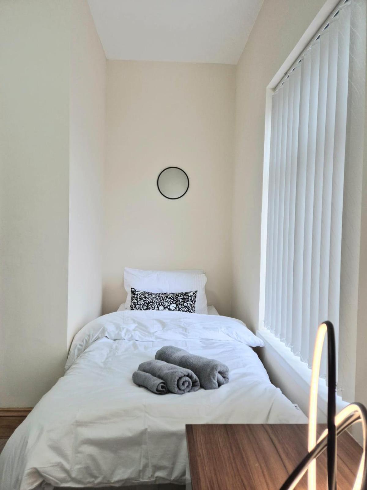 Rooms In Manchester 6 Minutes Drive To Victoria Station Camera foto